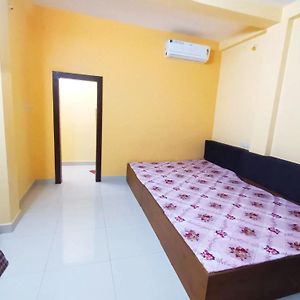 Anand Yatri Grah - Home Stay, Ujjain